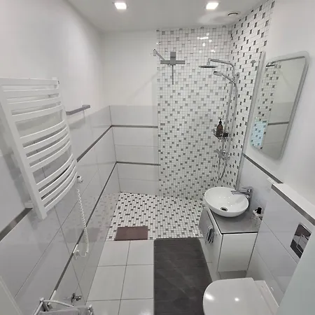 Ronzes 11-13 ,,self Check-in,, Free Parking * Palanga